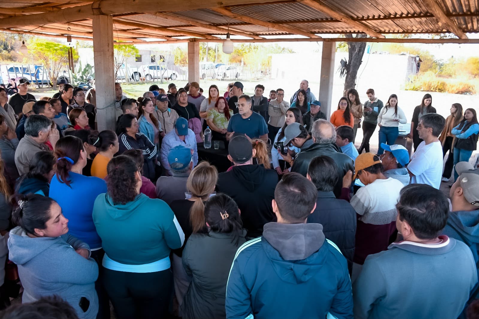 Más de 100 familias de la zona Este avanzan hacia el título de propiedad de sus hogares